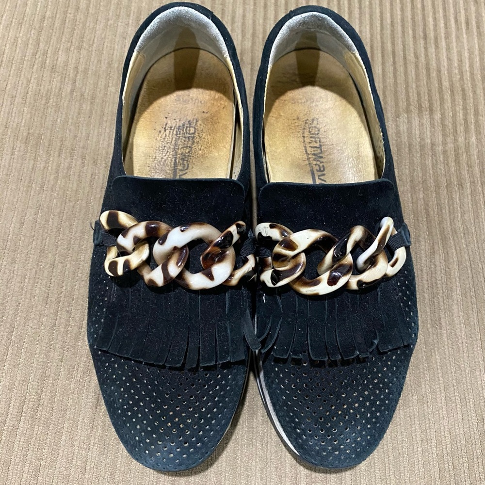Softwaves Black and Tan Tortoise Sneakers